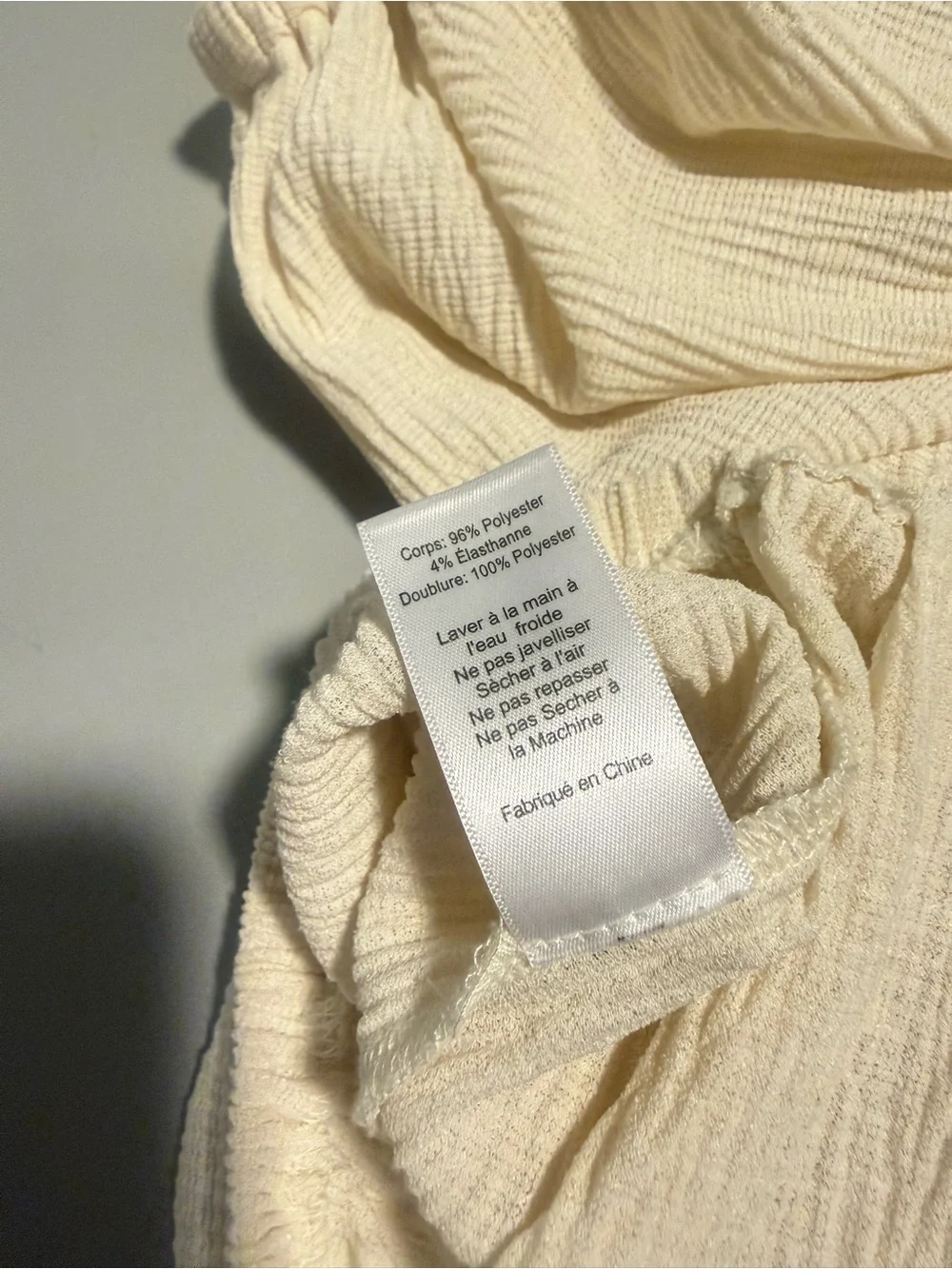Astr the label cream textured puff sleeve bubble hem size M - Picture 6 of 6